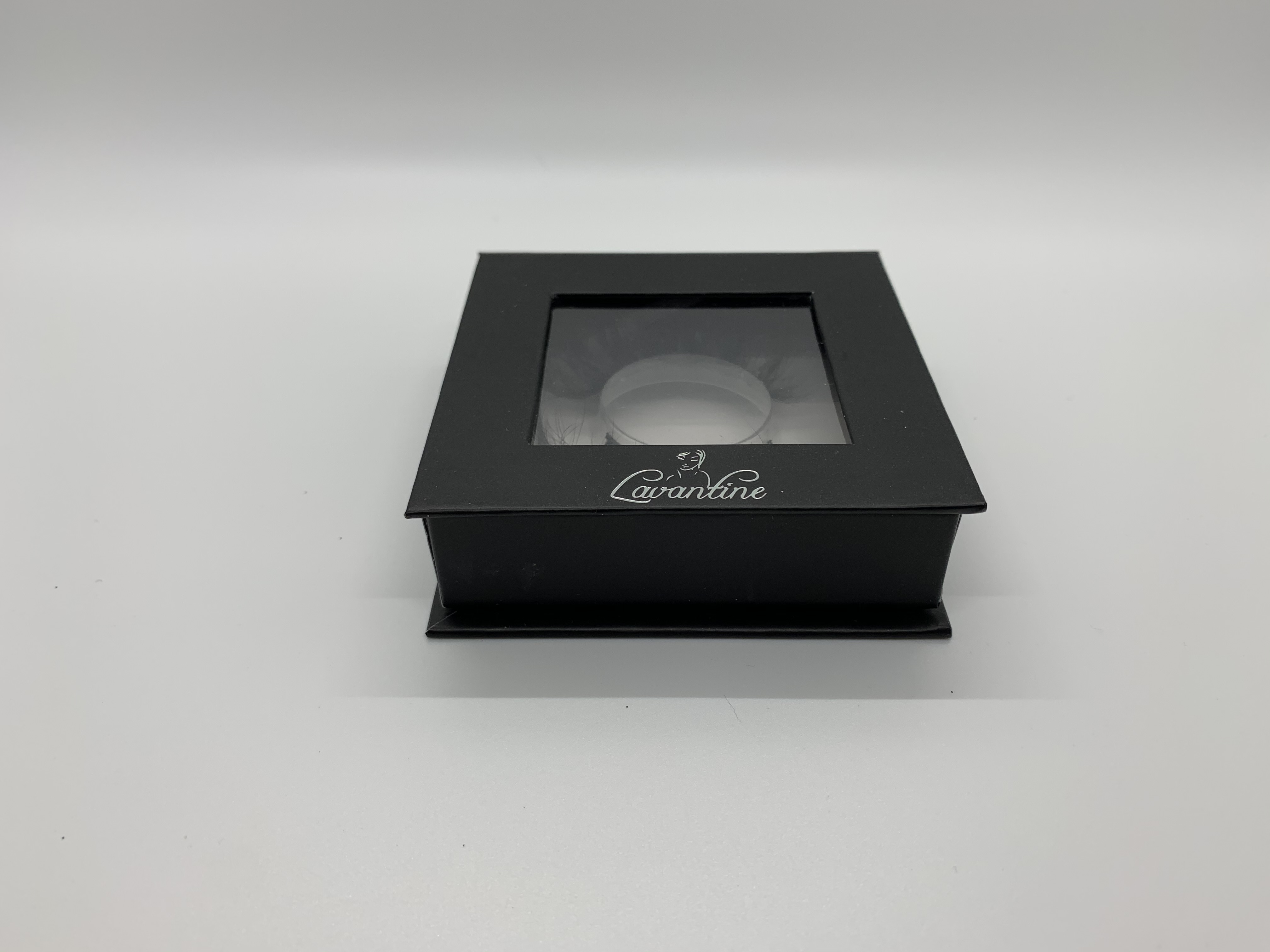 Majestic Eyelashes (MG17) - Image 3